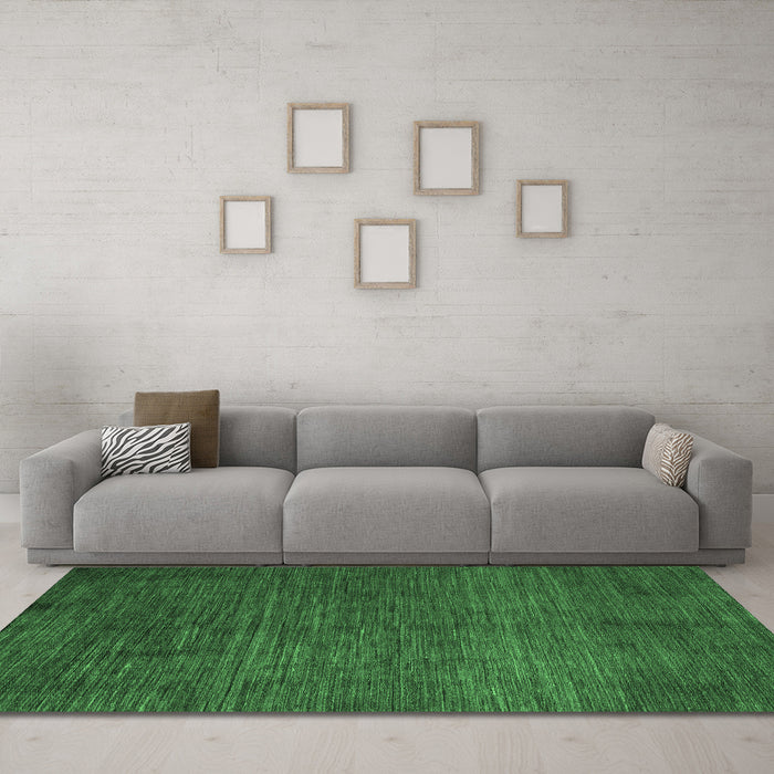 Machine Washable Abstract Emerald Green Modern Area Rugs in a Living Room,, wshabs4679emgrn