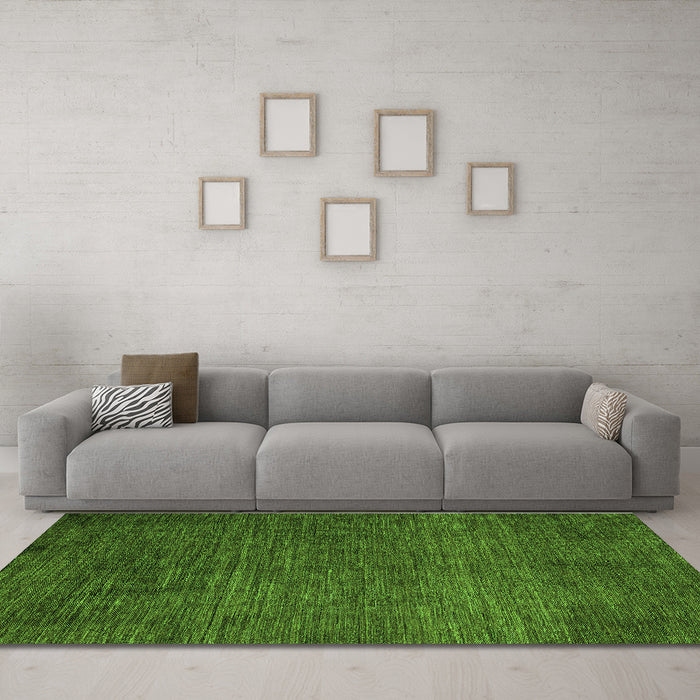 Machine Washable Abstract Green Modern Area Rugs in a Living Room,, wshabs4679grn