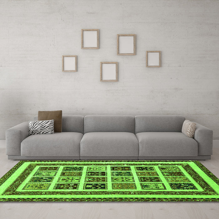 Machine Washable Abstract Green Modern Area Rugs in a Living Room,, wshabs46grn