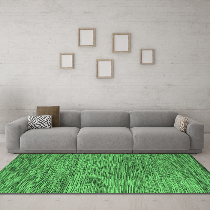 Machine Washable Abstract Emerald Green Modern Area Rugs in a Living Room,, wshabs4702emgrn