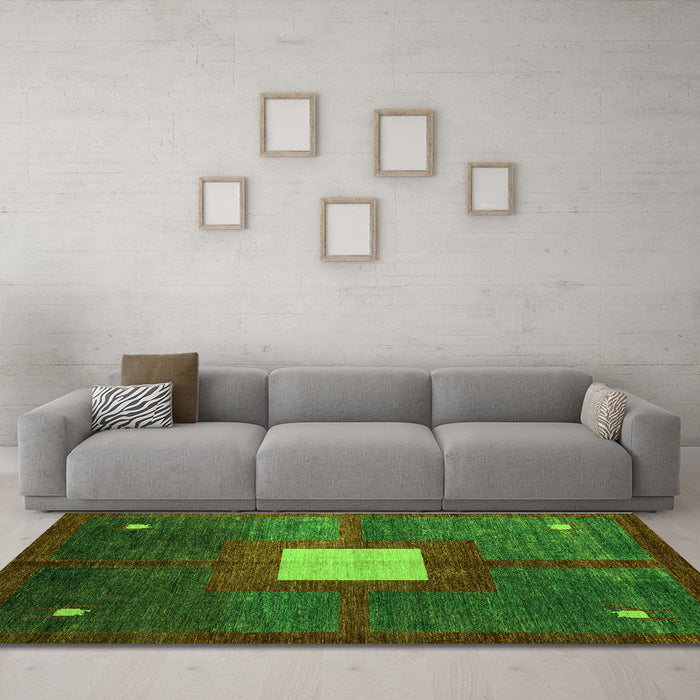 Machine Washable Abstract Green Modern Area Rugs in a Living Room,, wshabs4712grn