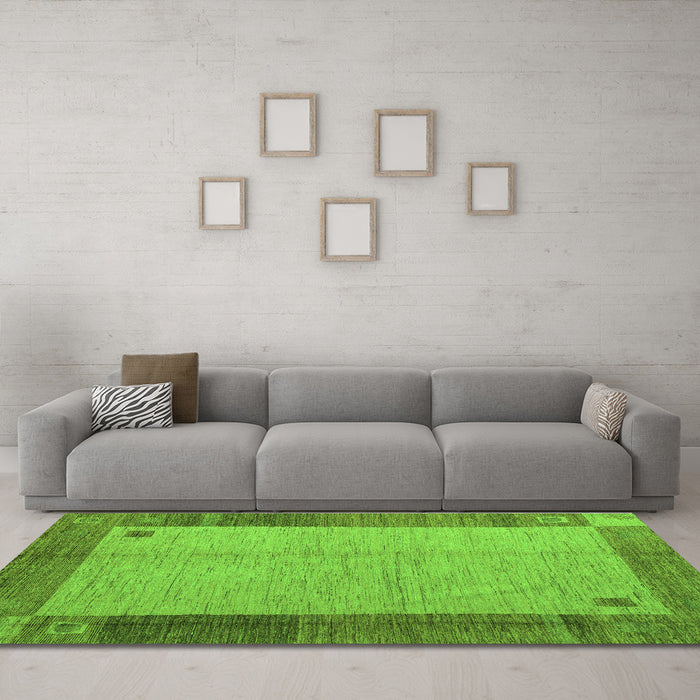 Machine Washable Abstract Green Modern Area Rugs in a Living Room,, wshabs4714grn