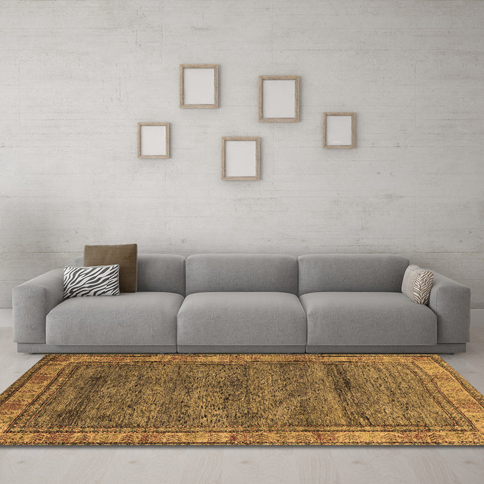 Machine Washable Abstract Brown Modern Rug in a Living Room,, wshabs4716brn