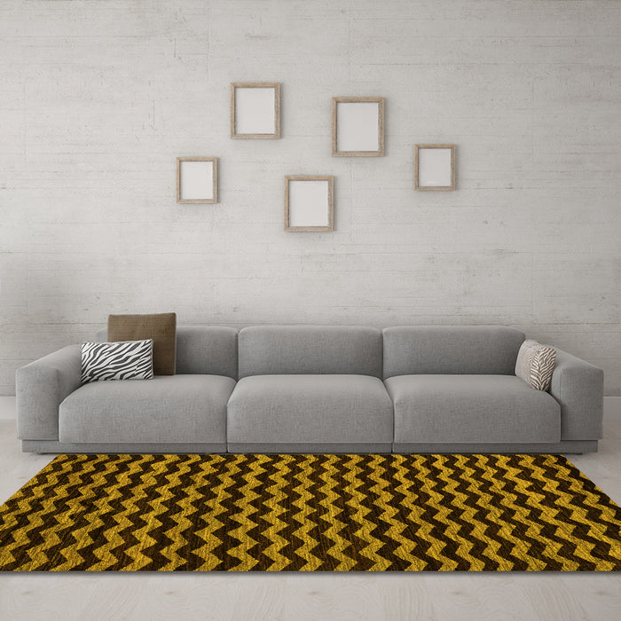 Machine Washable Abstract Yellow Modern Rug in a Living Room, wshabs4720yw