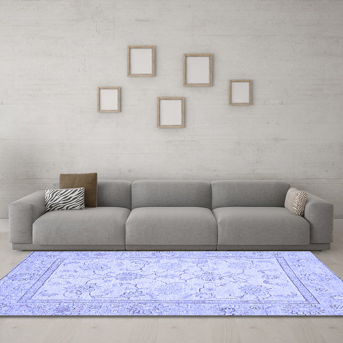 Machine Washable Oriental Blue Traditional Rug in a Living Room, wshabs472blu