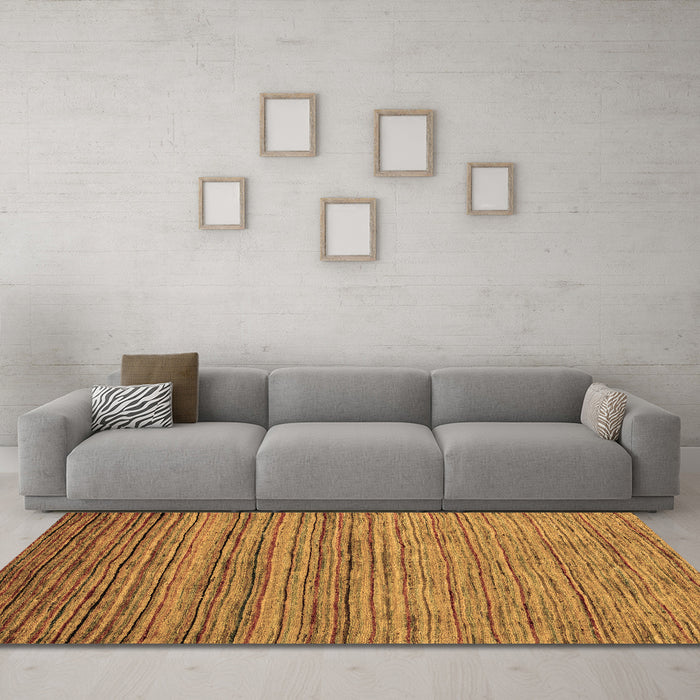 Machine Washable Abstract Brown Modern Rug in a Living Room,, wshabs4730brn