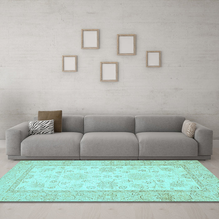 Machine Washable Oriental Light Blue Traditional Rug in a Living Room, wshabs473lblu
