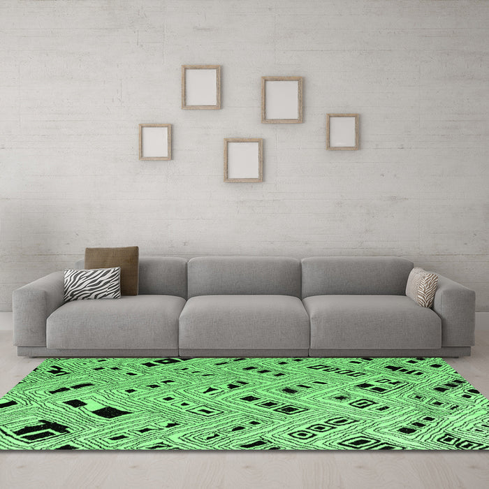 Machine Washable Abstract Emerald Green Modern Area Rugs in a Living Room,, wshabs4742emgrn