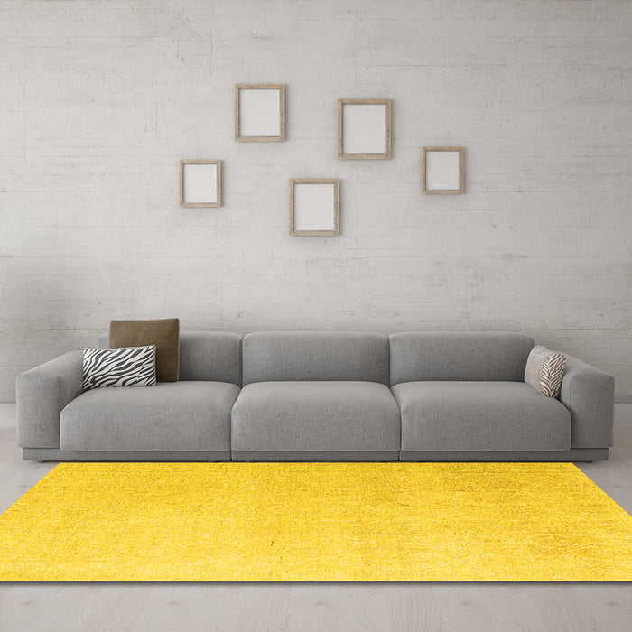 Machine Washable Abstract Yellow Modern Rug in a Living Room, wshabs4748yw