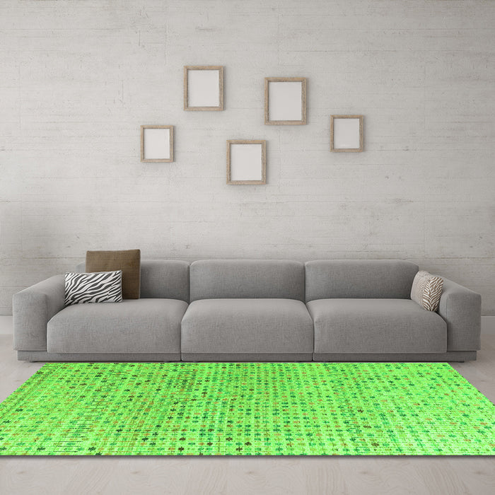 Machine Washable Abstract Green Modern Area Rugs in a Living Room,, wshabs4756grn