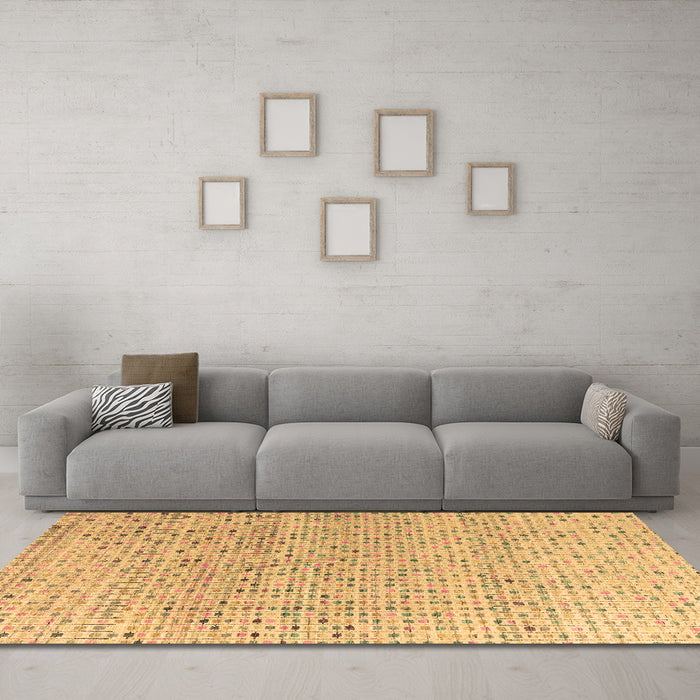 Machine Washable Abstract Brown Modern Rug in a Living Room,, wshabs4756brn