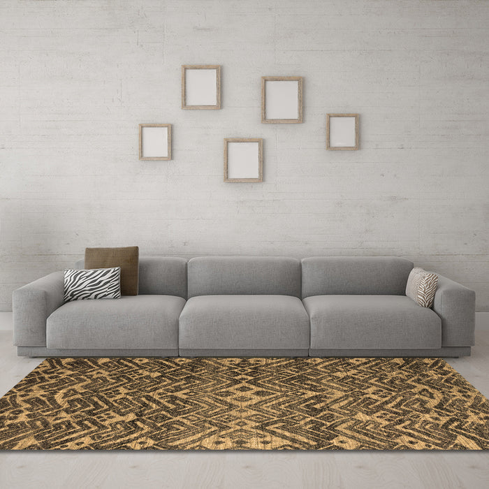 Machine Washable Abstract Brown Modern Rug in a Living Room,, wshabs4774brn