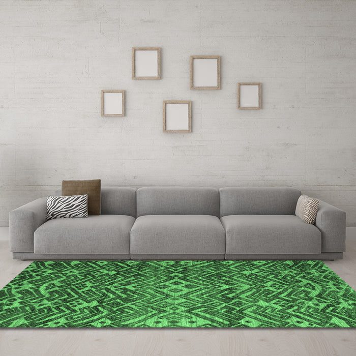 Machine Washable Abstract Emerald Green Modern Area Rugs in a Living Room,, wshabs4774emgrn