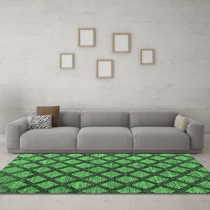 Machine Washable Abstract Emerald Green Modern Area Rugs in a Living Room,, wshabs4777emgrn
