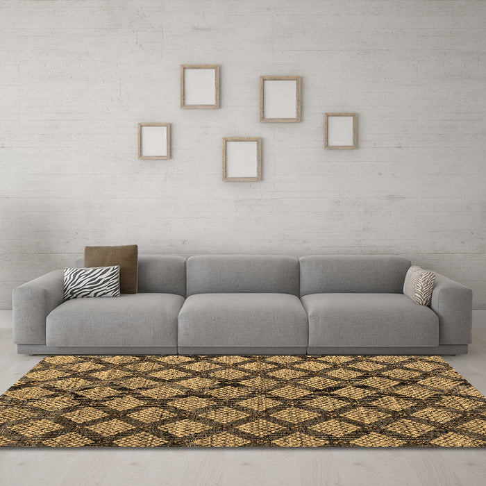 Machine Washable Abstract Brown Modern Rug in a Living Room,, wshabs4777brn