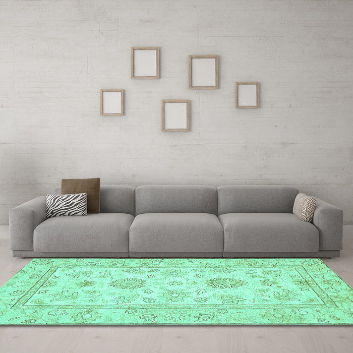 Machine Washable Oriental Turquoise Traditional Area Rugs in a Living Room,, wshabs477turq