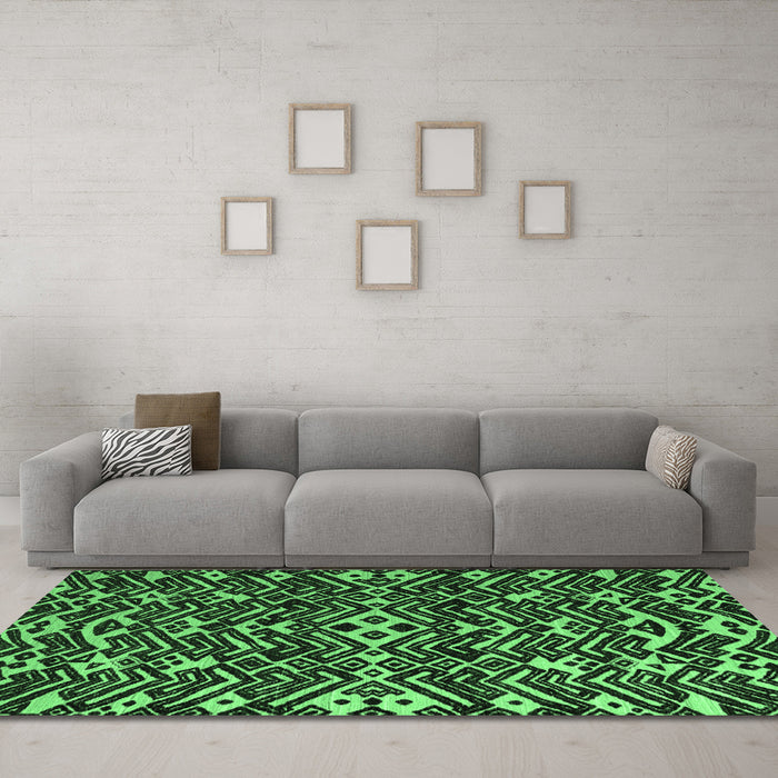 Machine Washable Abstract Emerald Green Modern Area Rugs in a Living Room,, wshabs4789emgrn