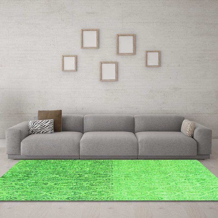 Machine Washable Abstract Green Modern Area Rugs in a Living Room,, wshabs4799grn