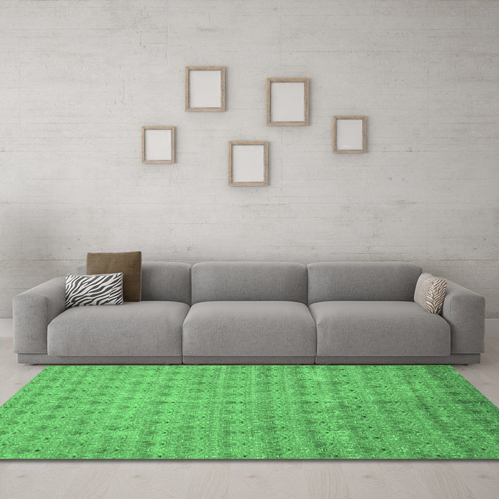 Machine Washable Abstract Emerald Green Modern Area Rugs in a Living Room,, wshabs47emgrn