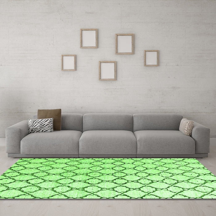 Machine Washable Terrilis Green Contemporary Area Rugs in a Living Room,, wshabs4804grn