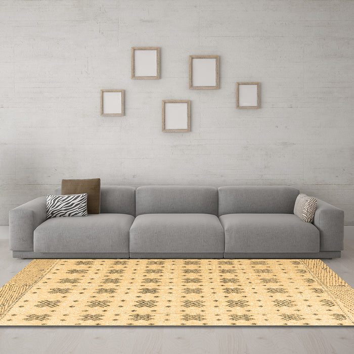 Machine Washable Abstract Brown Modern Rug in a Living Room,, wshabs4808brn