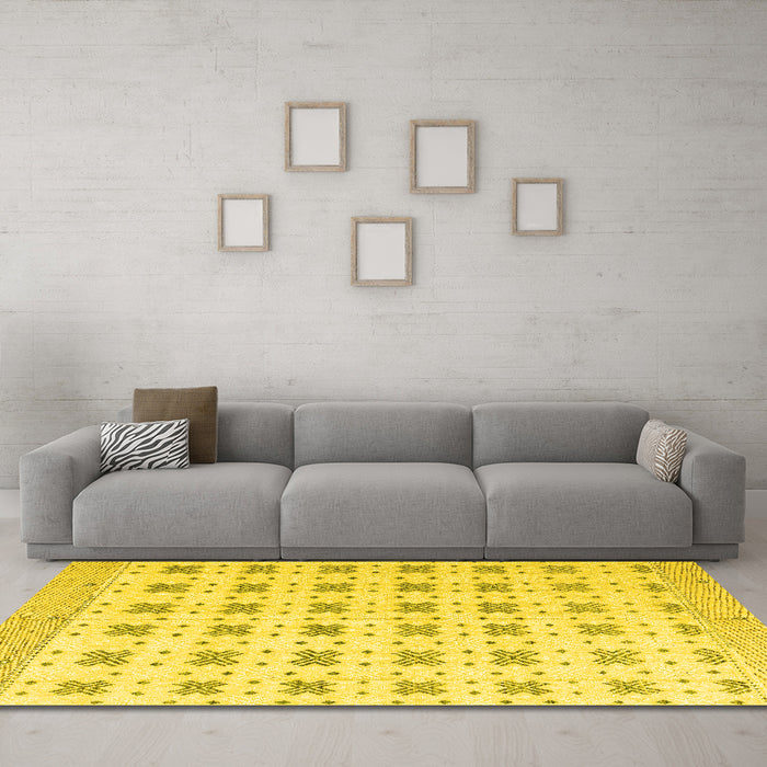 Machine Washable Abstract Yellow Modern Rug in a Living Room, wshabs4808yw
