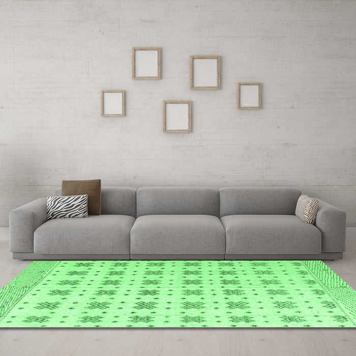 Machine Washable Abstract Emerald Green Modern Area Rugs in a Living Room,, wshabs4808emgrn
