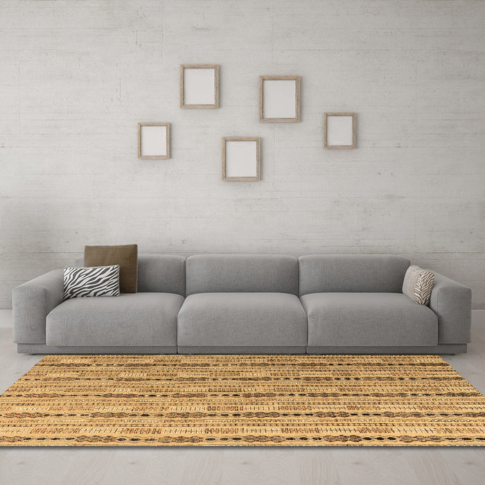 Machine Washable Abstract Brown Modern Rug in a Living Room,, wshabs4813brn