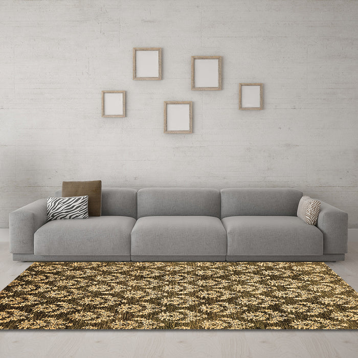 Machine Washable Abstract Brown Modern Rug in a Living Room,, wshabs481brn