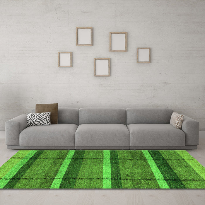 Machine Washable Abstract Green Modern Area Rugs in a Living Room,, wshabs4821grn