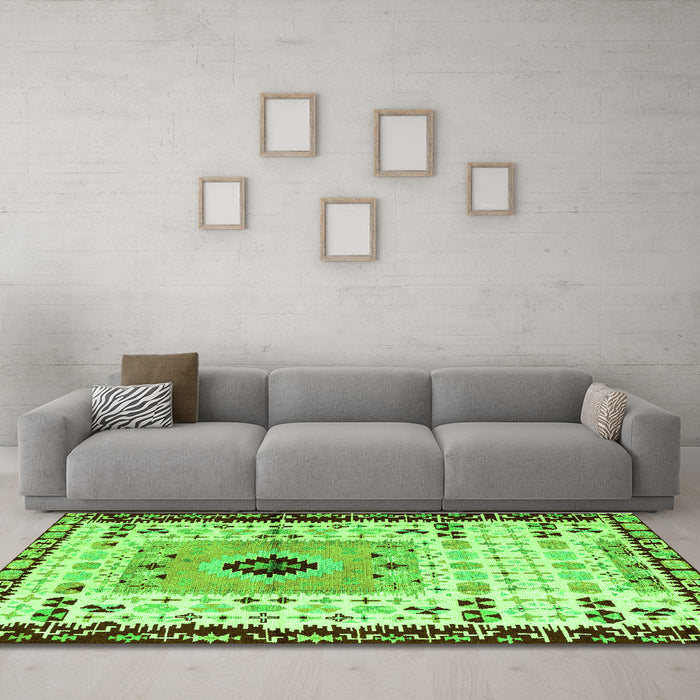 Machine Washable Abstract Green Modern Area Rugs in a Living Room,, wshabs4824grn