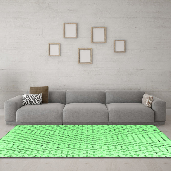 Machine Washable Abstract Emerald Green Modern Area Rugs in a Living Room,, wshabs4825emgrn