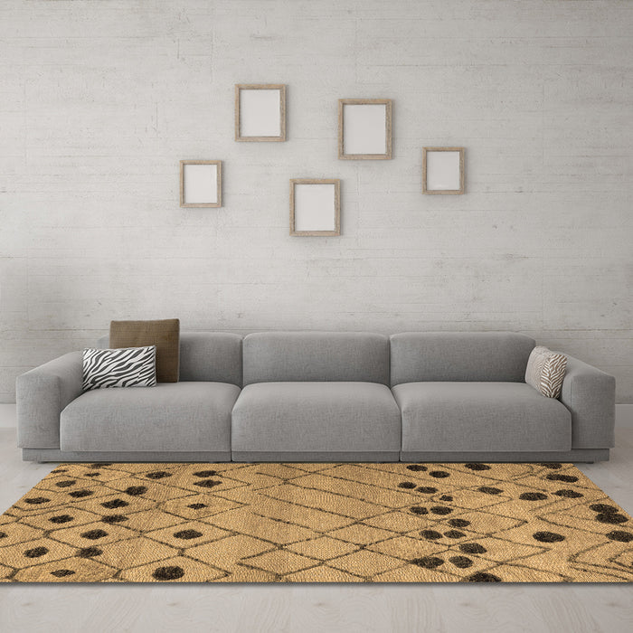Machine Washable Abstract Brown Modern Rug in a Living Room,, wshabs4827brn