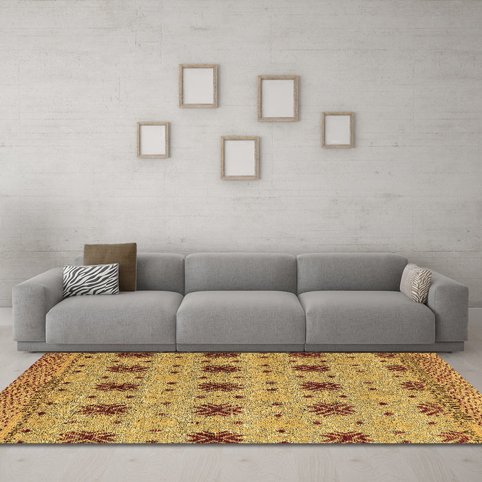 Machine Washable Abstract Brown Modern Rug in a Living Room,, wshabs4829brn