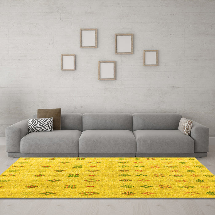 Machine Washable Abstract Yellow Modern Rug in a Living Room, wshabs4830yw
