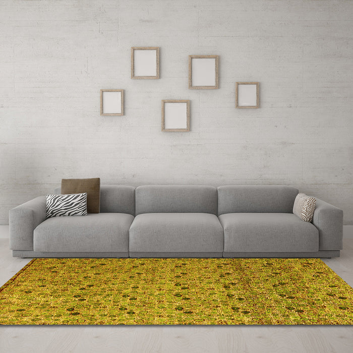 Machine Washable Abstract Yellow Modern Rug in a Living Room, wshabs4831yw