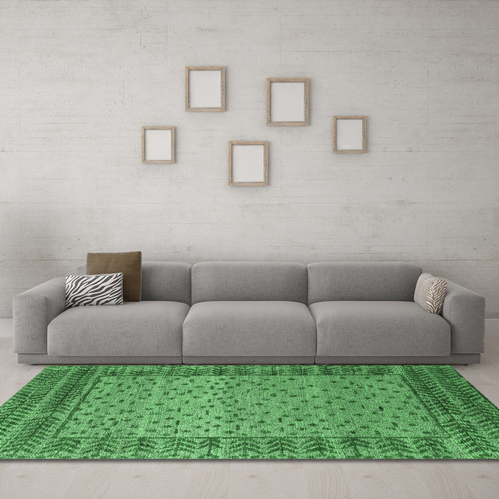 Machine Washable Abstract Emerald Green Modern Area Rugs in a Living Room,, wshabs4839emgrn
