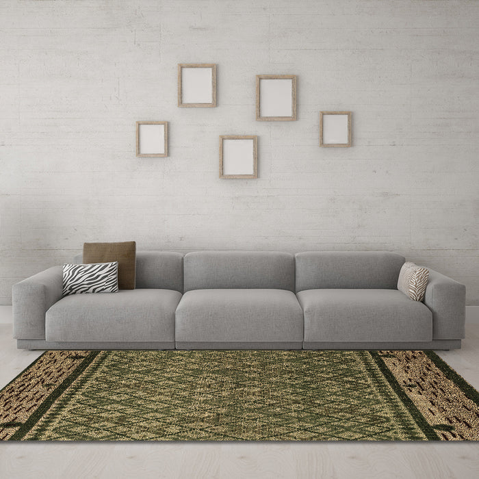 Machine Washable Abstract Brown Modern Rug in a Living Room,, wshabs4840brn