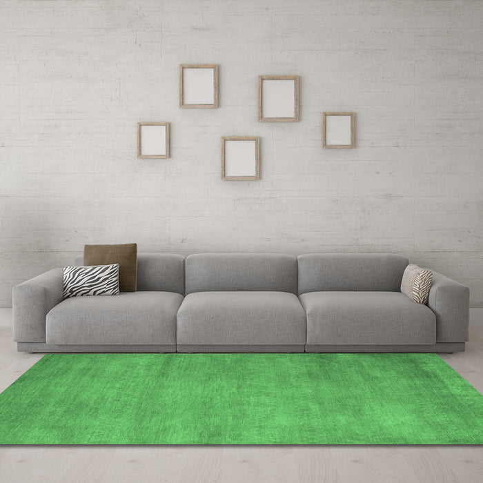 Machine Washable Abstract Emerald Green Modern Area Rugs in a Living Room,, wshabs4842emgrn