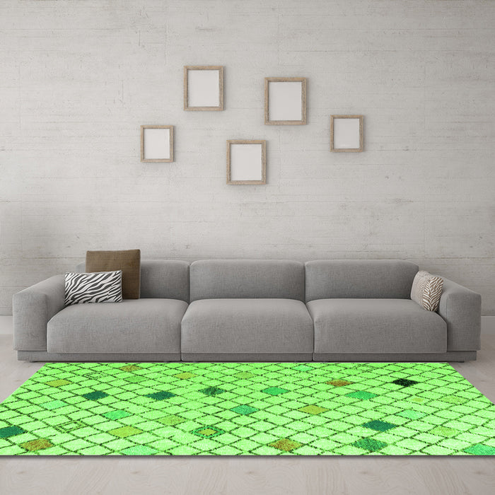 Machine Washable Solid Green Modern Area Rugs in a Living Room,, wshabs4846grn