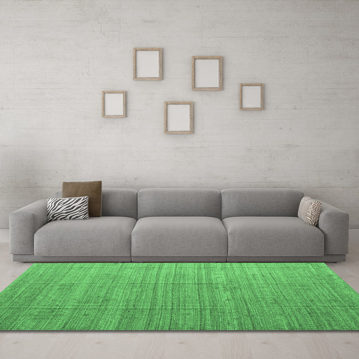 Machine Washable Abstract Emerald Green Modern Area Rugs in a Living Room,, wshabs4858emgrn
