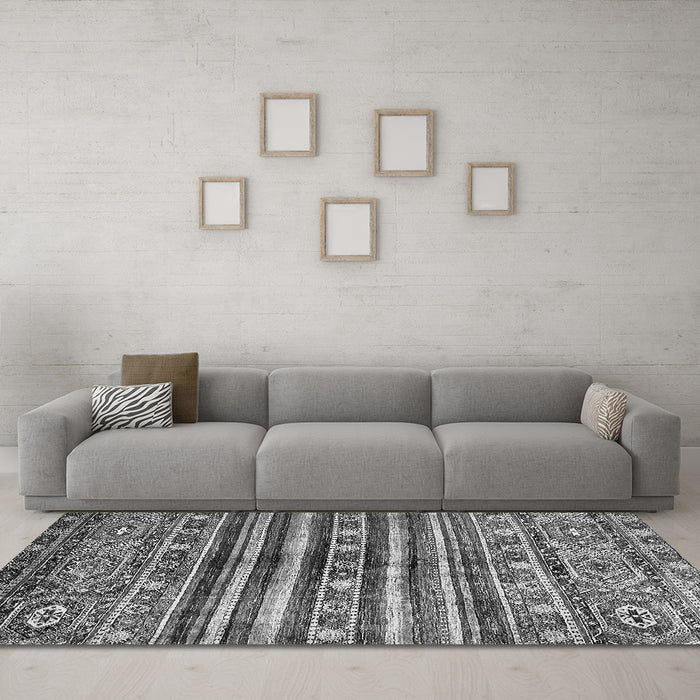 Machine Washable Abstract Gray Modern Rug in a Living Room,, wshabs485gry