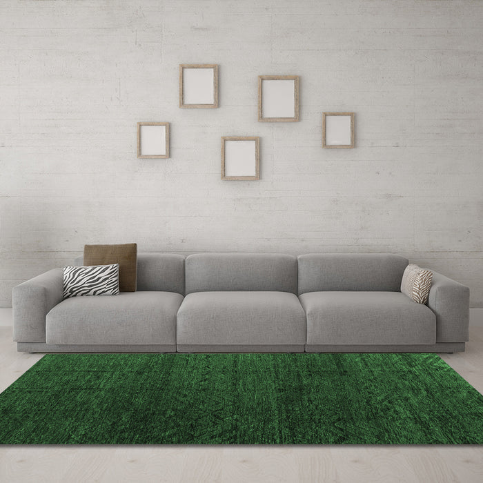 Machine Washable Abstract Emerald Green Modern Area Rugs in a Living Room,, wshabs4867emgrn