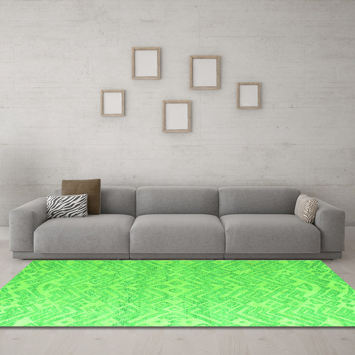 Machine Washable Abstract Green Modern Area Rugs in a Living Room,, wshabs4871grn