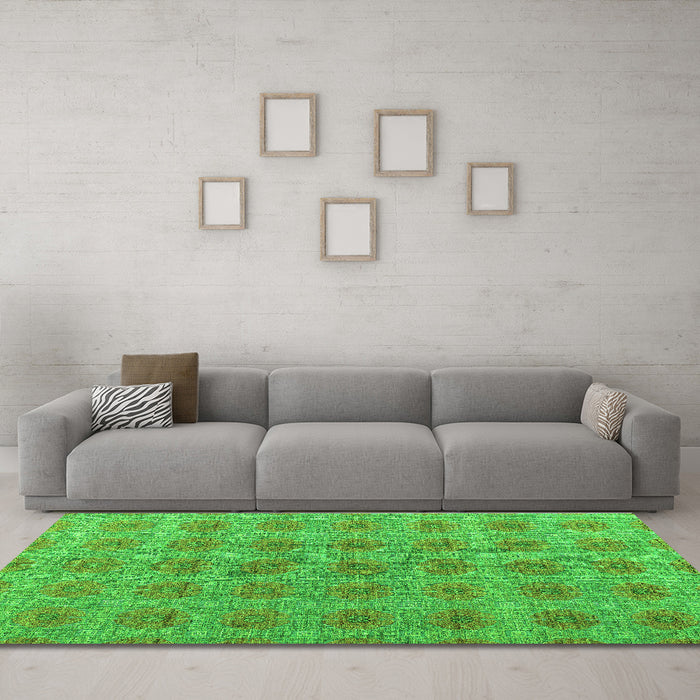 Machine Washable Abstract Green Modern Area Rugs in a Living Room,, wshabs4872grn