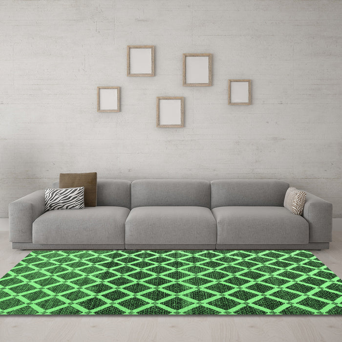 Machine Washable Abstract Emerald Green Modern Area Rugs in a Living Room,, wshabs4875emgrn