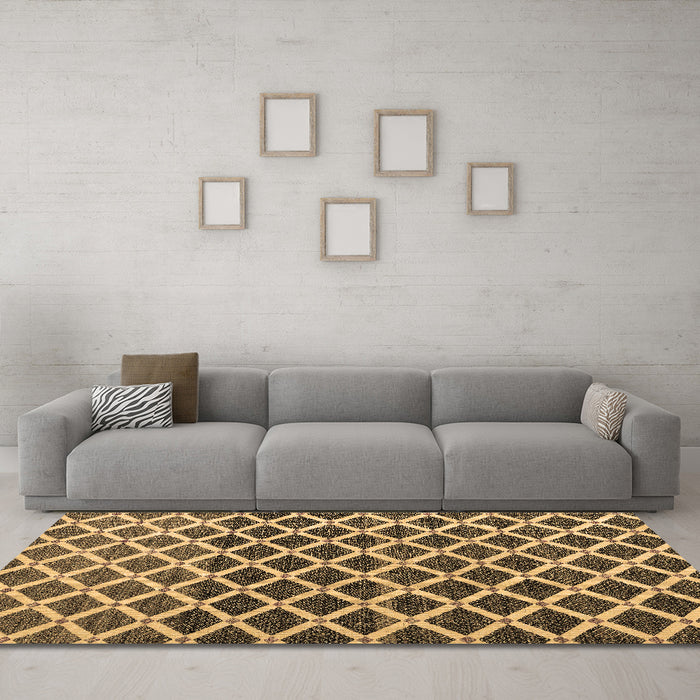 Machine Washable Abstract Brown Modern Rug in a Living Room,, wshabs4875brn