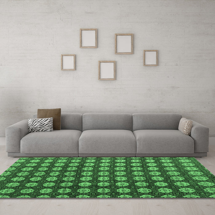 Machine Washable Abstract Emerald Green Modern Area Rugs in a Living Room,, wshabs4880emgrn