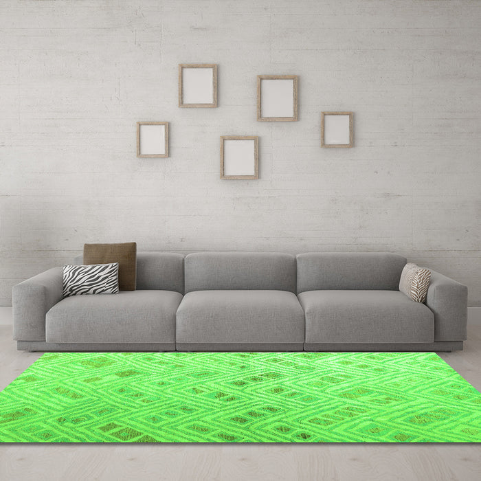 Machine Washable Abstract Green Modern Area Rugs in a Living Room,, wshabs4887grn