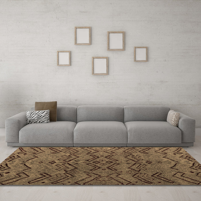Machine Washable Abstract Brown Modern Rug in a Living Room,, wshabs4889brn